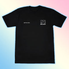 naive tee black
